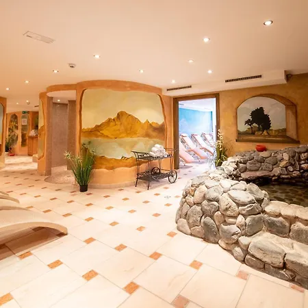 Wohlfuehlhotel Innertalerhof Otel 4*