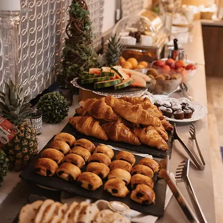 Wohlfuehlhotel Innertalerhof فندق جيرلوس