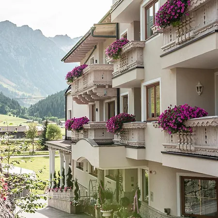 Wohlfuehlhotel Innertalerhof جيرلوس