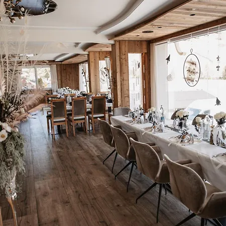 Otel Wohlfuehlhotel Innertalerhof 4*