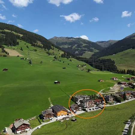 Wohlfuehlhotel Innertalerhof Герлос