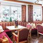 Wohlfühlhotel Innertalerhof 4*